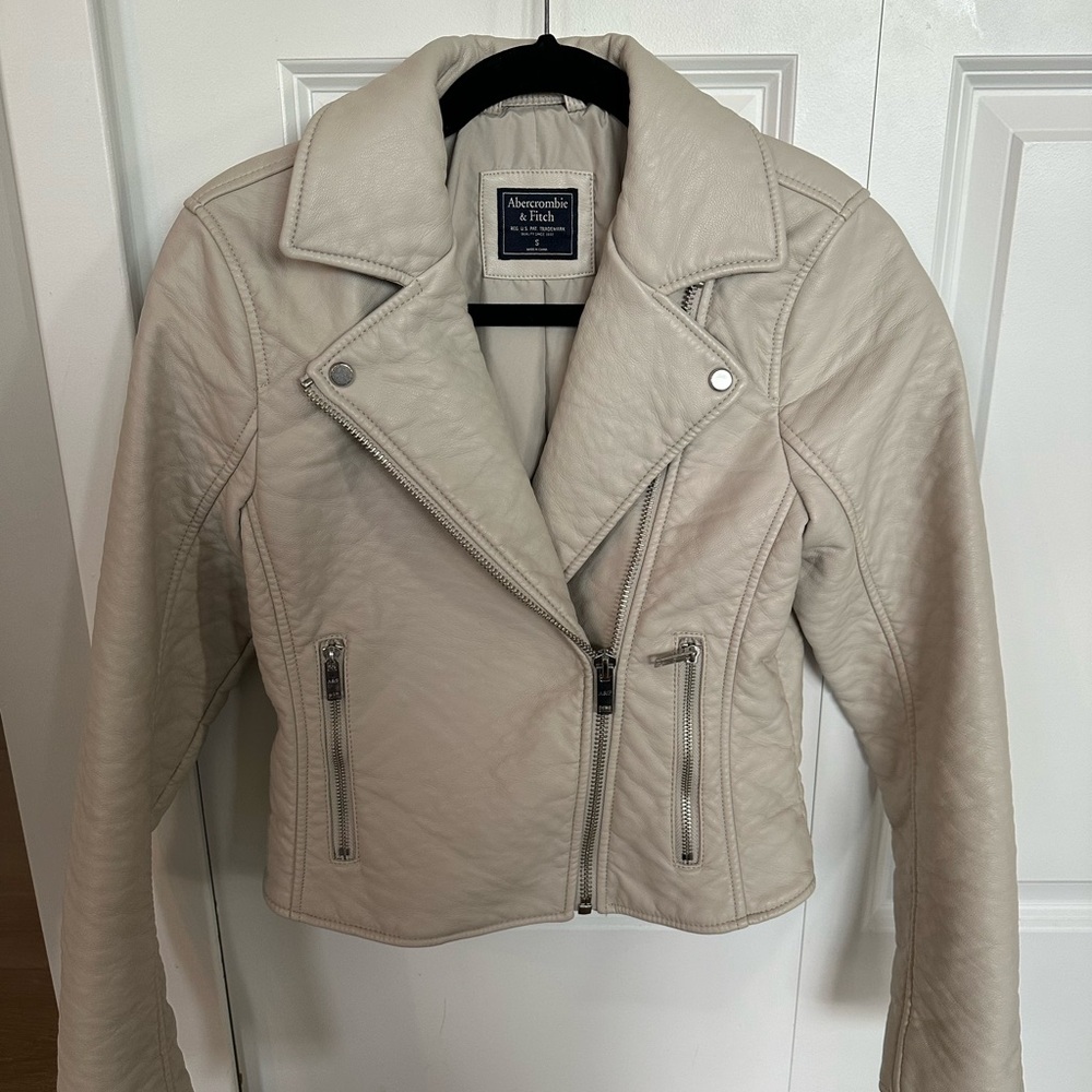 Abercrombie & Fitch Women's Off-White Leather Jacket